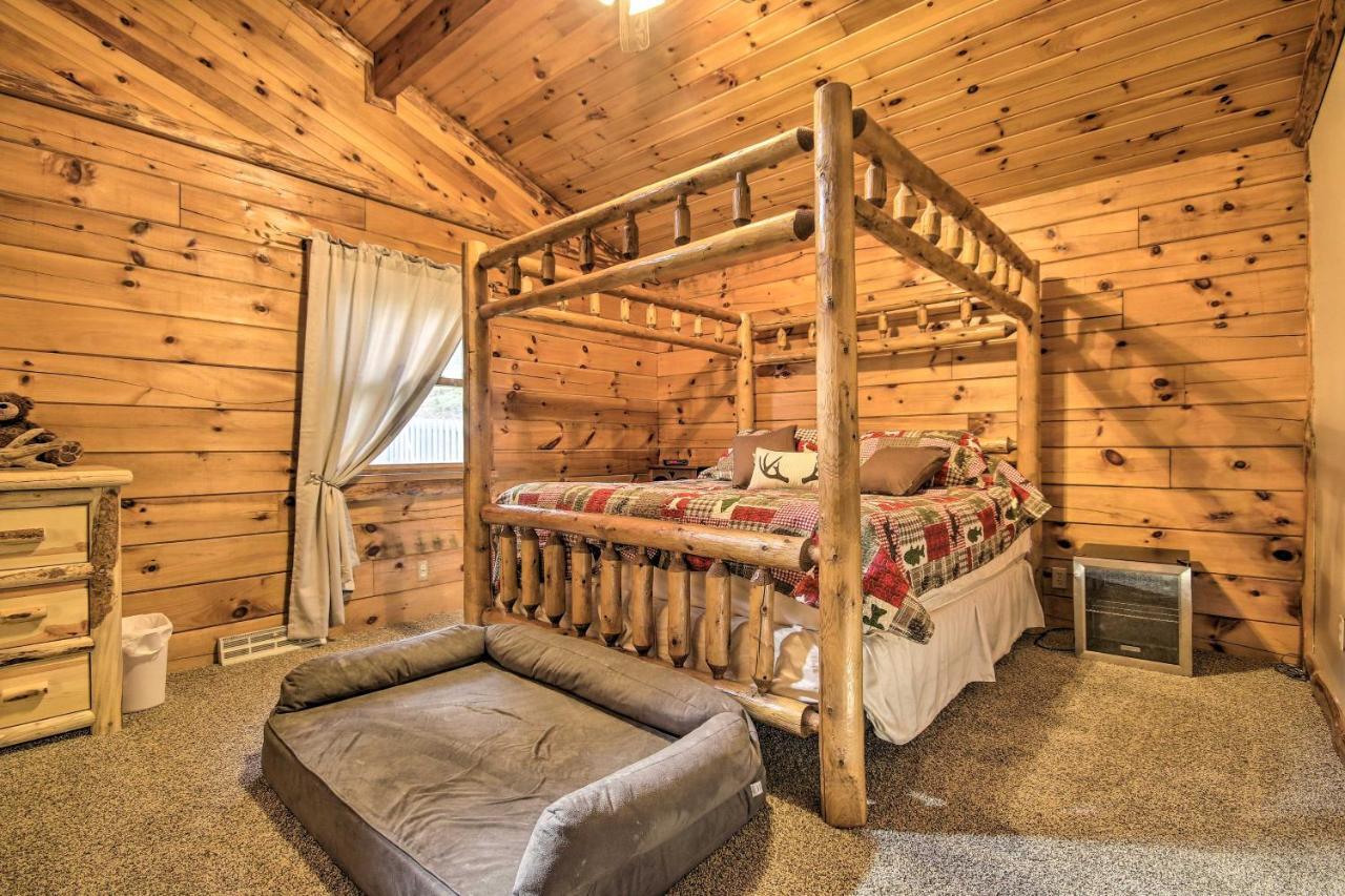 Pet-Friendly Raystown Lakefront Cabin With Bbq Grill Hesston Exterior photo
