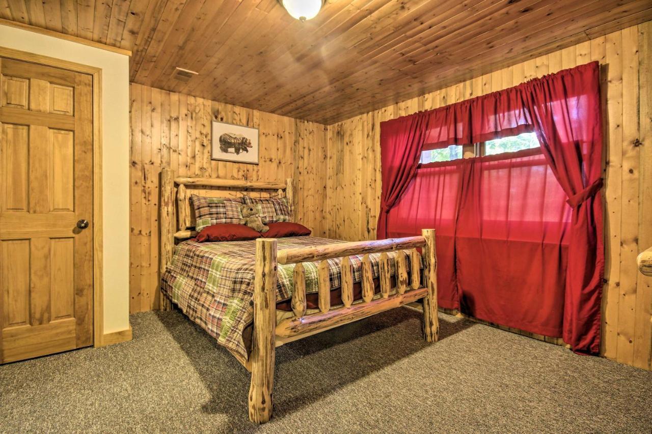 Pet-Friendly Raystown Lakefront Cabin With Bbq Grill Hesston Exterior photo
