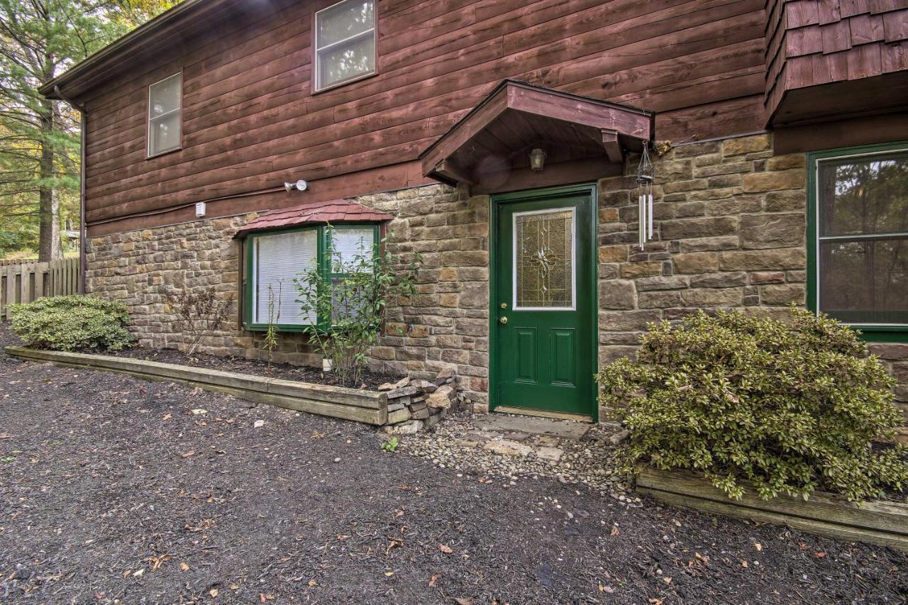 Pet-Friendly Raystown Lakefront Cabin With Bbq Grill Hesston Exterior photo