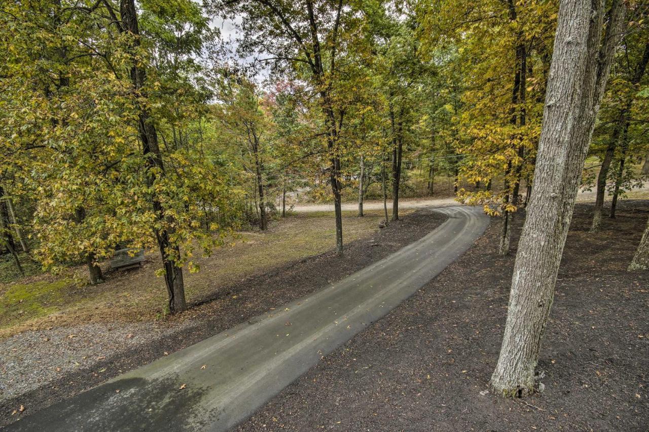 Pet-Friendly Raystown Lakefront Cabin With Bbq Grill Hesston Exterior photo