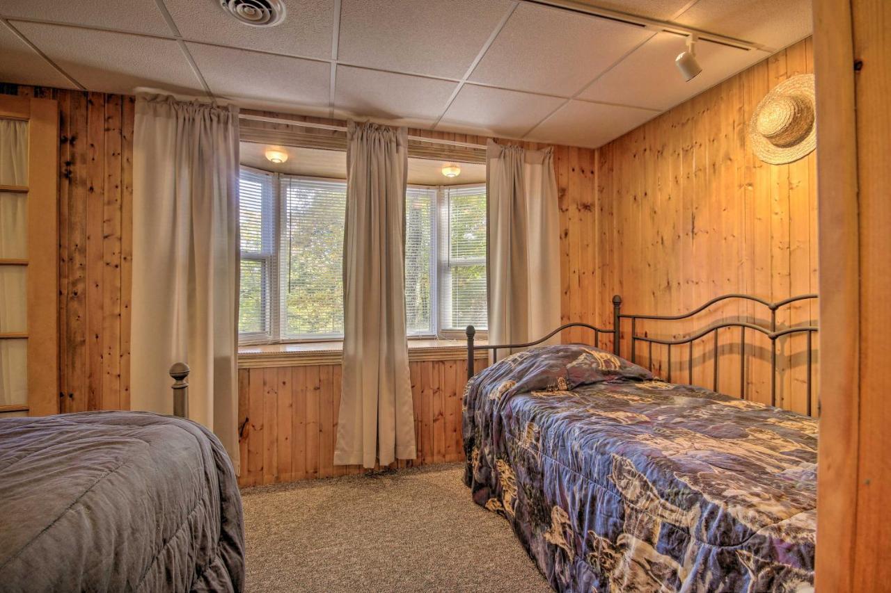 Pet-Friendly Raystown Lakefront Cabin With Bbq Grill Hesston Exterior photo